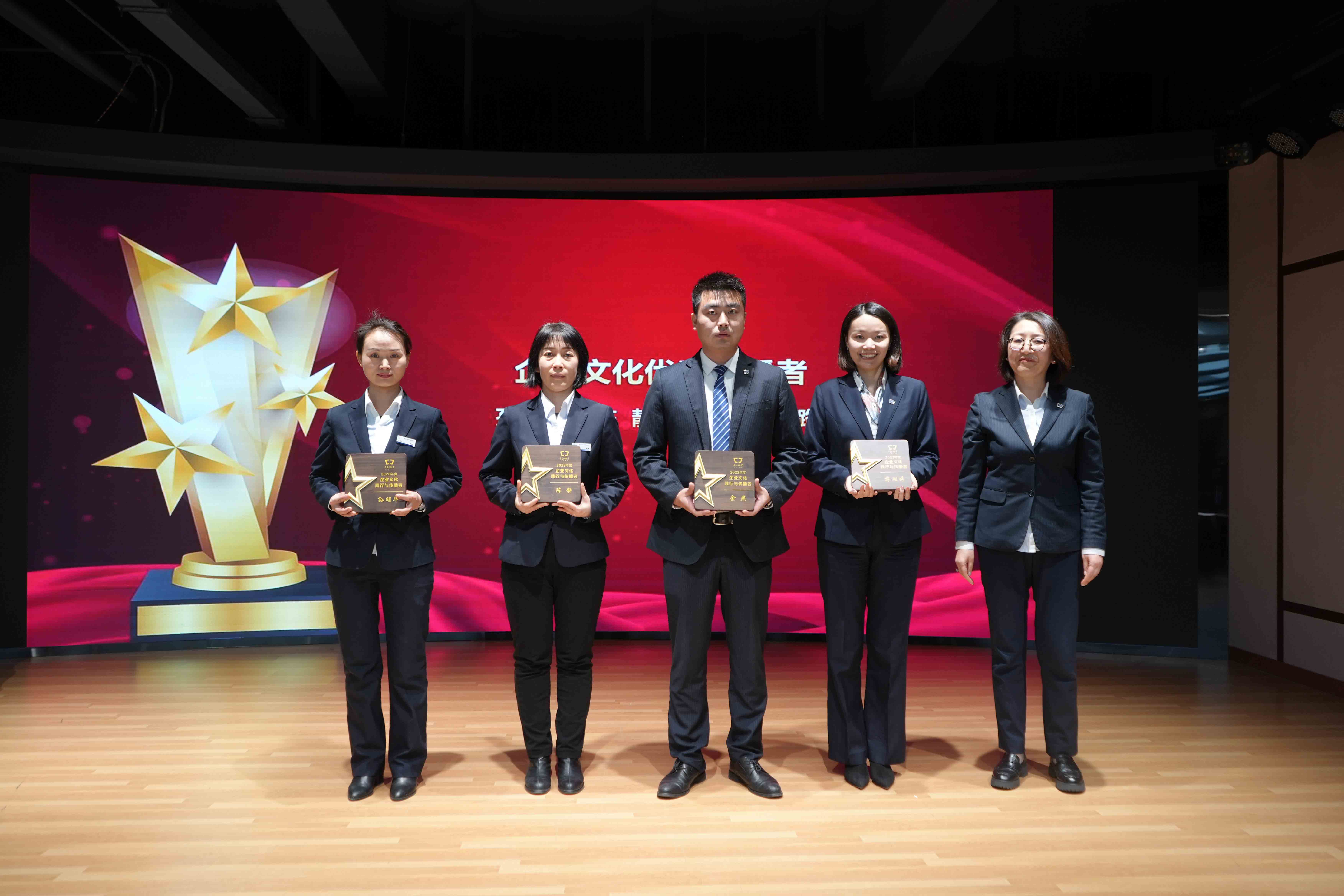 DSC02631.jpg DSC02631.jpg