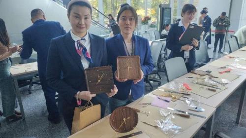 復(fù)古鐘表手工制作.jpg 復(fù)古鐘表手工制作.jpg