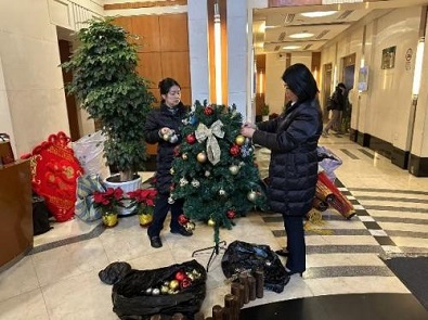 圣誕樹裝飾 圣誕樹裝飾_辦公物業(yè)公司