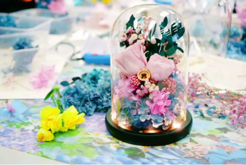 永生花擺件 永生花擺件_辦公樓物業(yè)公司