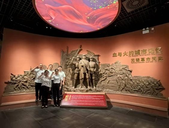 圖片2.jpg 圖片2.jpg